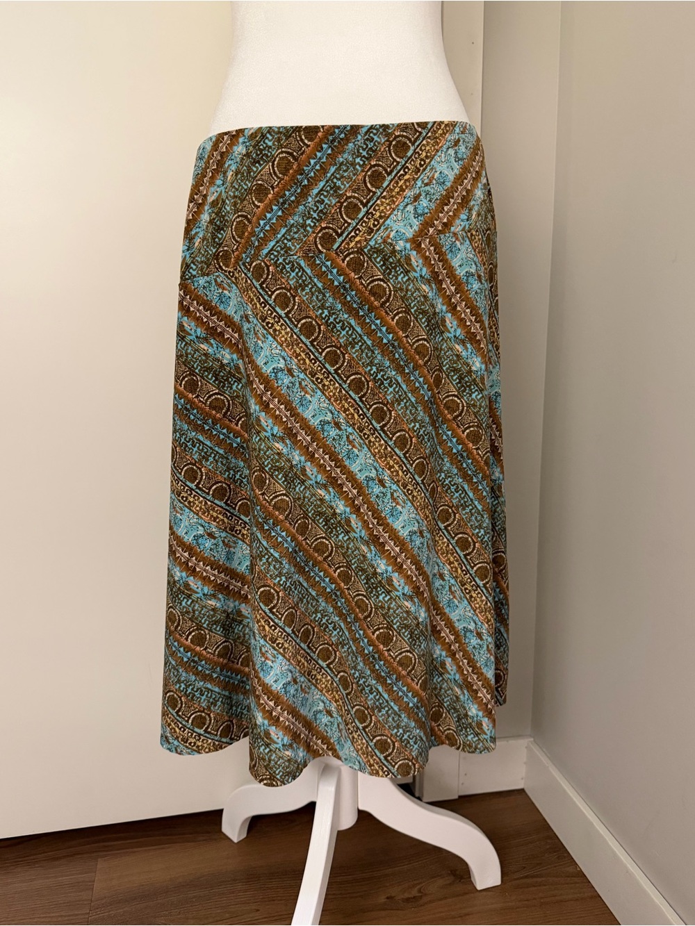 Axcess Y2K Teal and Brown Geometric Boho Patterned Midi Skirt
